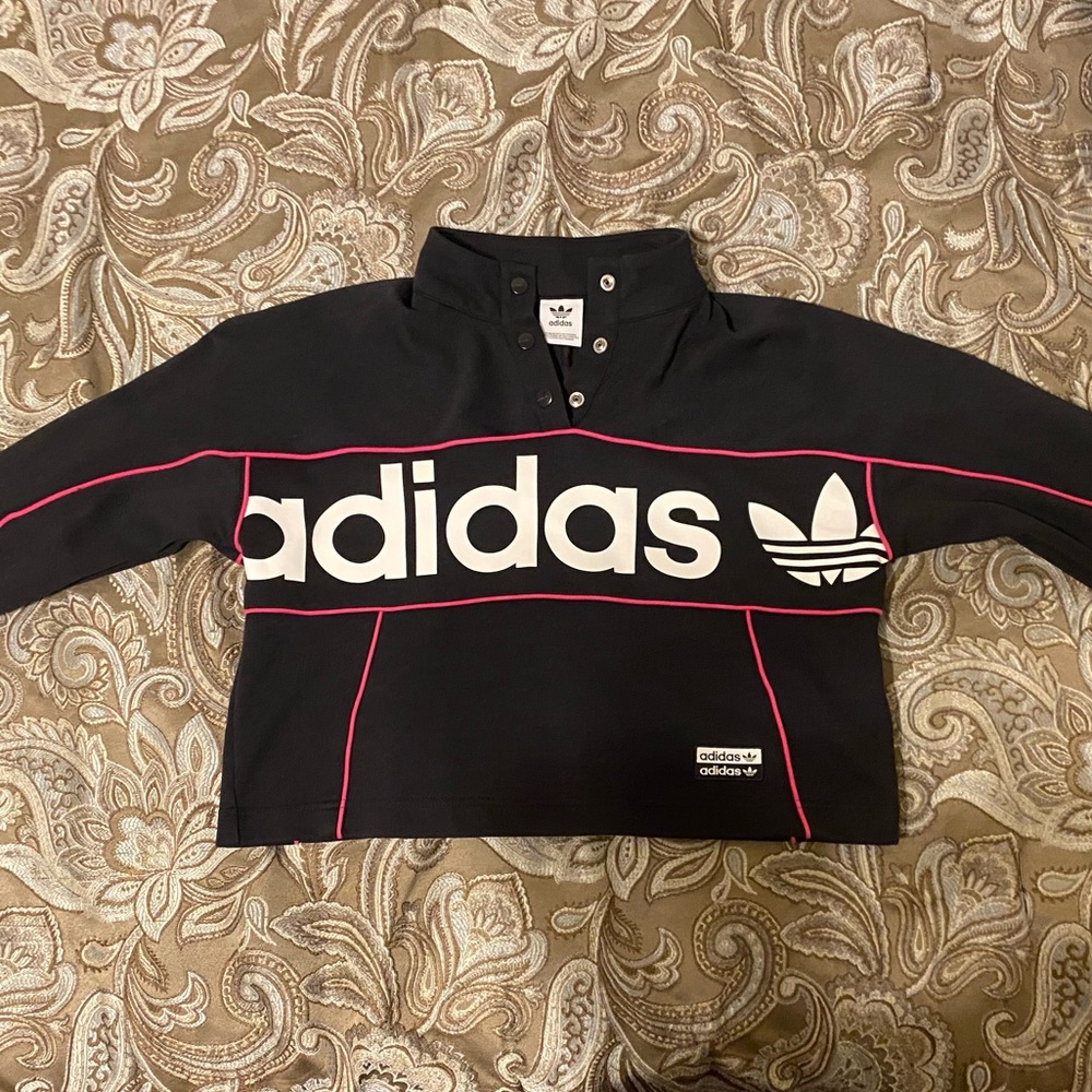 Adidas Cropped Sweatshirt
